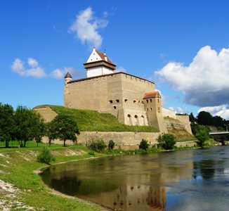 This photo of the Hermann Castle in Narva, Eastern Estonia was taken by photographer Rudy Tiben from Enschede, Netherlands.